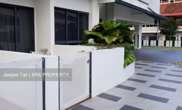 8 Farrer Suites (D8), Apartment #200774132